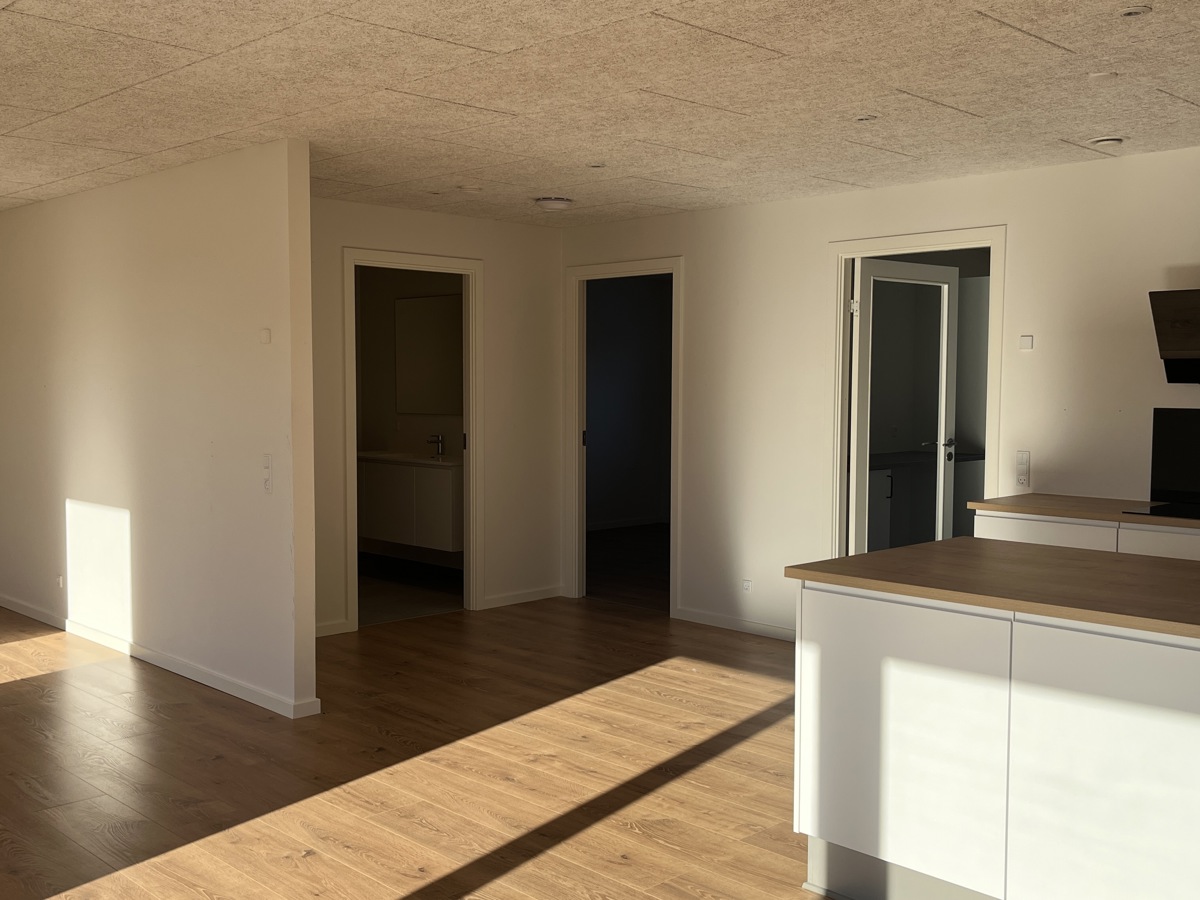 20250218 102809370 Ios