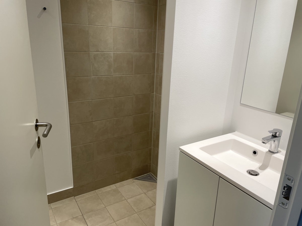 20240228 075044938 Ios