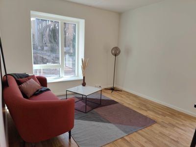 330042001 905169073934358 4010946332817817260 N